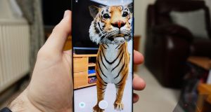 How to see 3D virtual reality animals on your smartphone