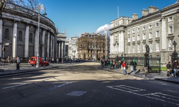 Traffic to be reduced in Dublin's College Green
