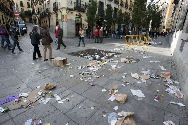 Madrid gets tough with litterbugs