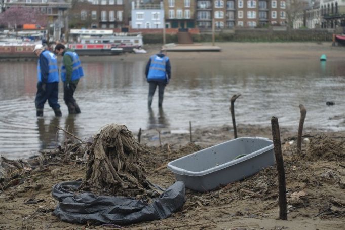 Wet wipes clog London's river Thames