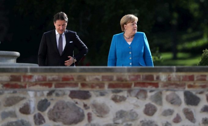 Chancellor Merkel praises 'extraordinary Italian discipline'