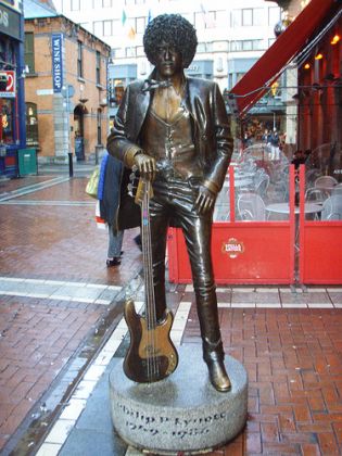 Dublin’s Phil Lynott statue vandalised - image 3