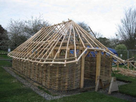 Dublin builds replica Viking house - image 2