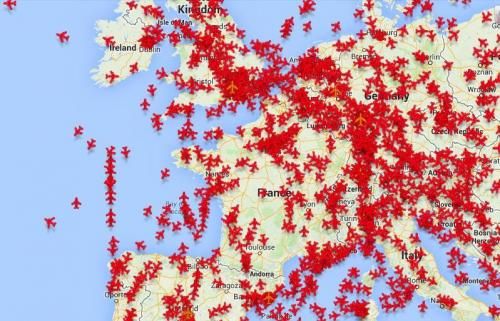 French airspace hit by controllers strike - image 2