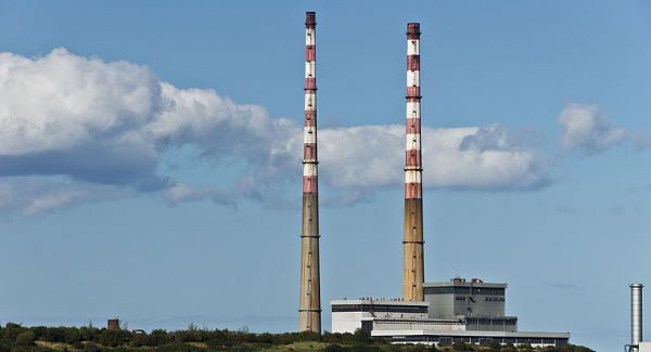 Dublin's Poolbeg chimneys get a reprieve - image 2