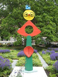 Miró in the Rijksmuseum gardens - image 4