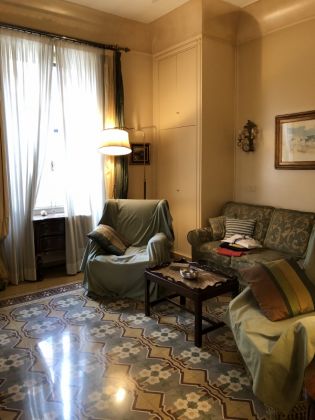 Classic and elegant apartment for sale near Piazzale Flaminio - image 11