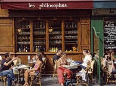 Smoking in Paris cafes