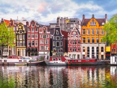 Amsterdam bans Airbnb rentals to tourists