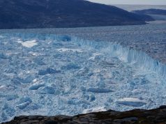 The Helheim glacier in Greenland is melting