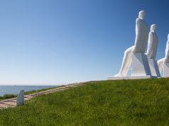 Man Meets the Sea:  The giant statues of Esbjerg