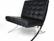 Barcelona Chair er et berømt værk, designet af Mies van der Rohe. Køb din Barcelona Chair kopi til den bedste pris hos Furnicons.com price.