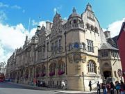 Oxford opens its doors